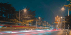 道路路燈為什么大多數(shù)都是暖色的？